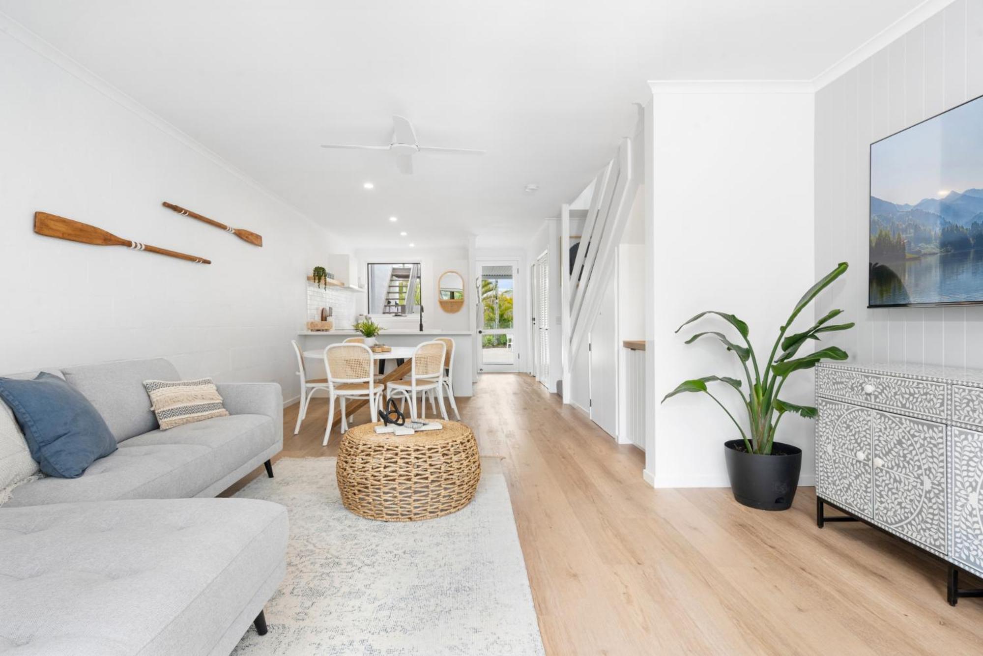 Sunset Sound Apartment